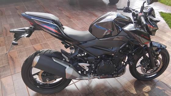 KAWASAKI Z400 SE KAWASAKI Z400 SE